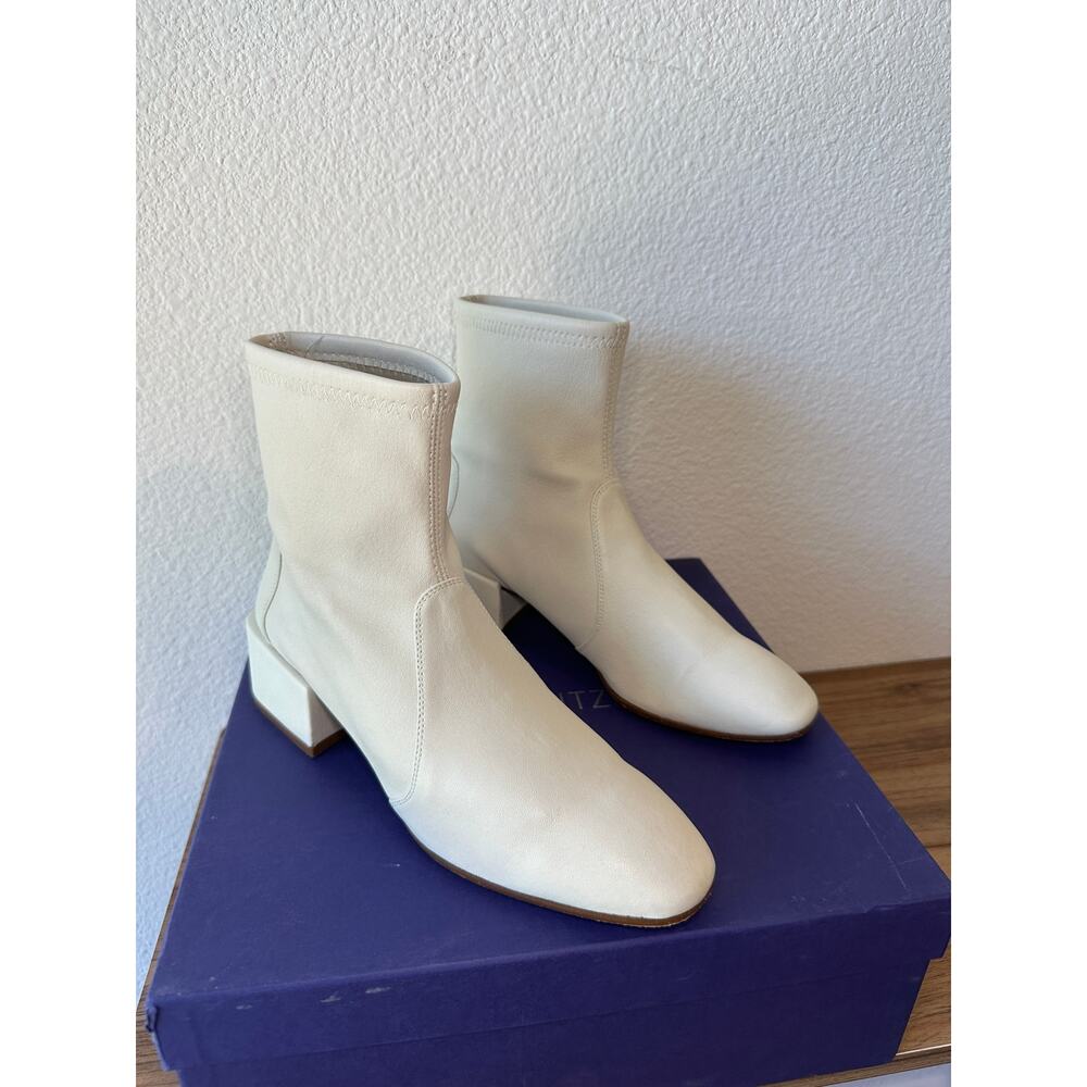 Stuart Weitzman Accordion Snow Plonge Stretch Ankle Boots, Size 7